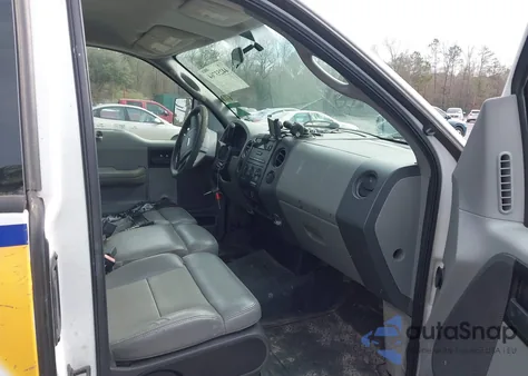 2005 Ford F-150 Stx/Xl/Xlt z USA, uszkodzony, nr VIN 1FTRF12W65KC01412